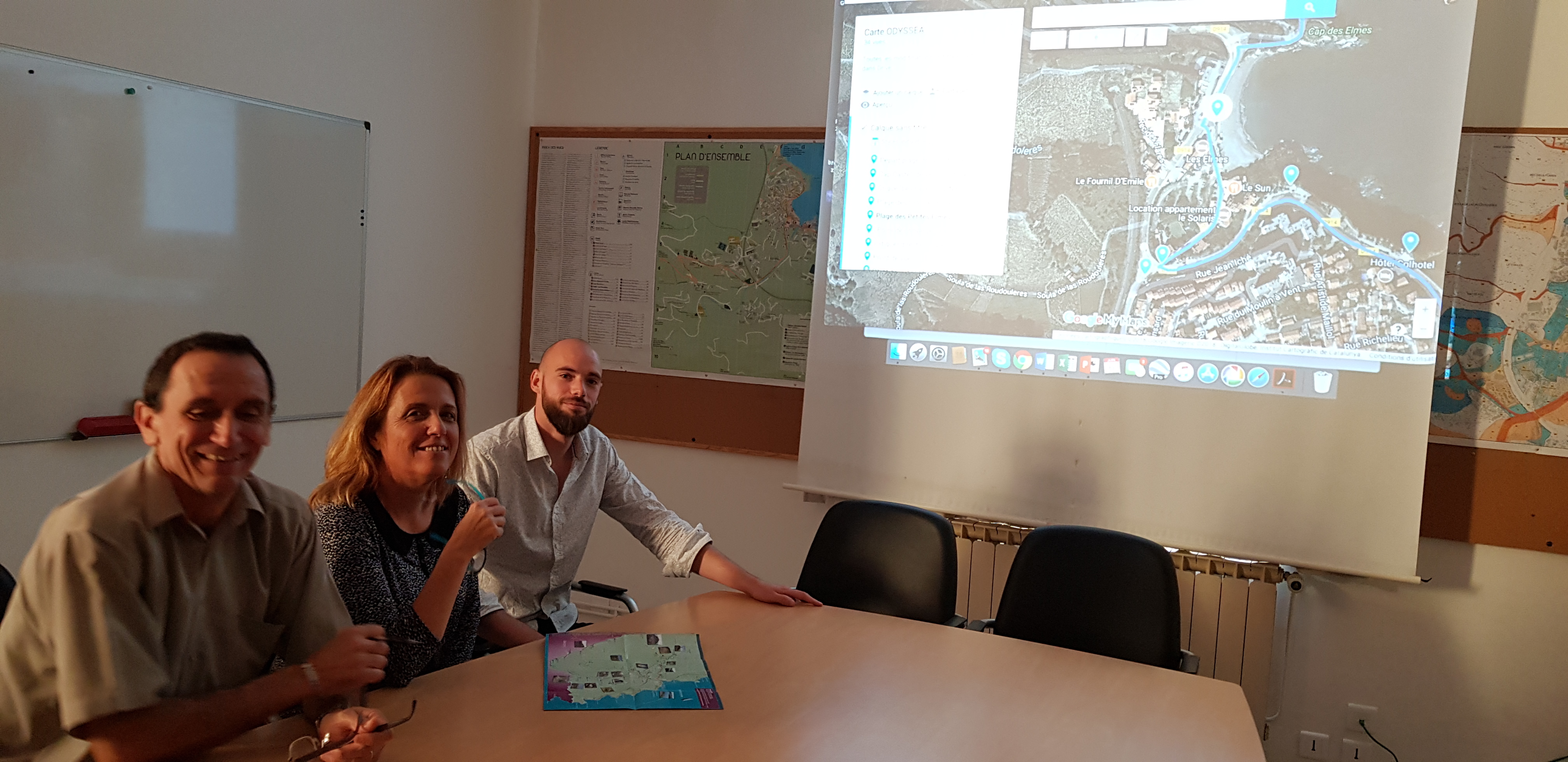 Réunion à Banyuls-sur-Mer autour de sa Route Bleue des Contrebandiers, Marins-pêcheurs et Vignerons en cours de réalisation