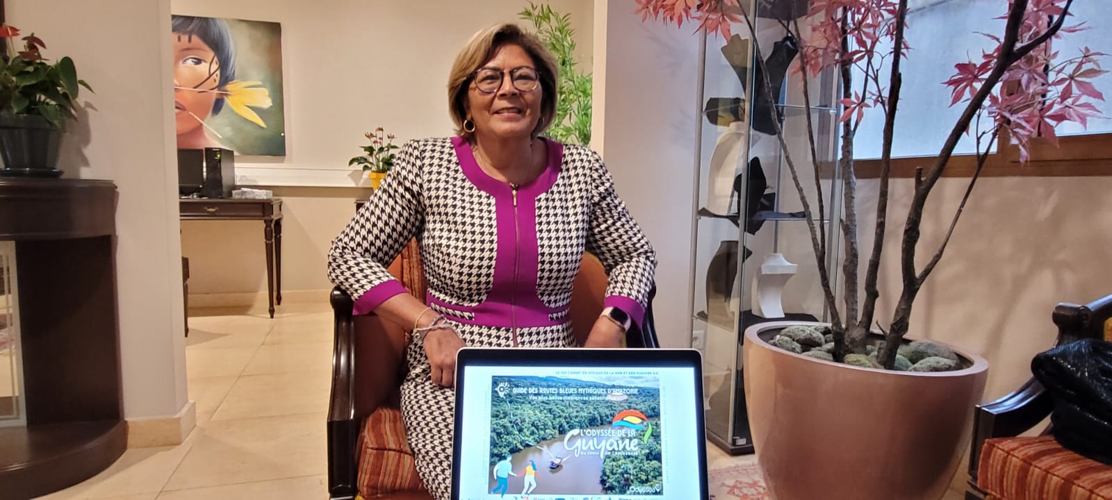 Présentation à Madame la Sénatrice de Guyane, Vice-Présidente de l’ANEL, de la stratégie « Guyane 2030, une Destination Bleue et Verte d’Excellence, durable et inclusive »